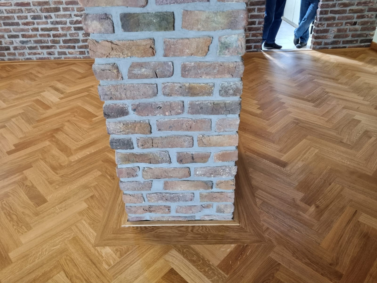 Oud Systeem Visgraatvloer per m2